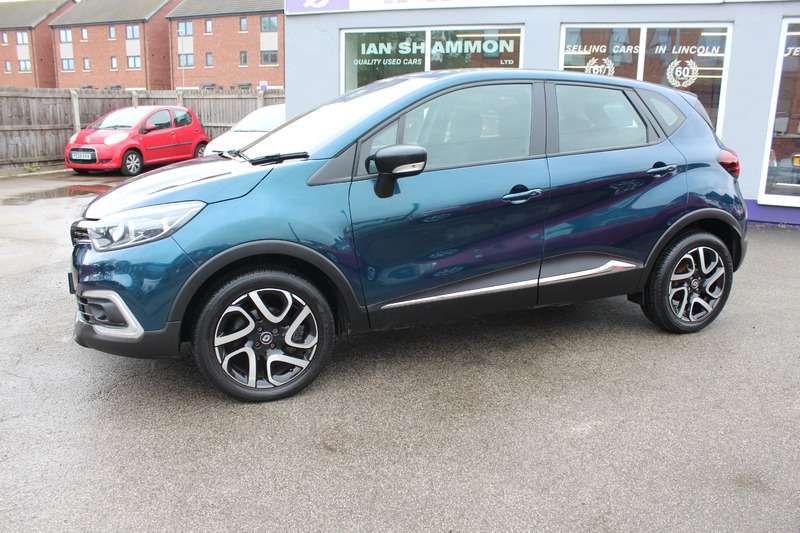 A 2018 RENAULT CAPTUR DYNAMIQUE NAV TCE A 2018 RENAULT CAPTUR DYNAMIQUE NAV TCE