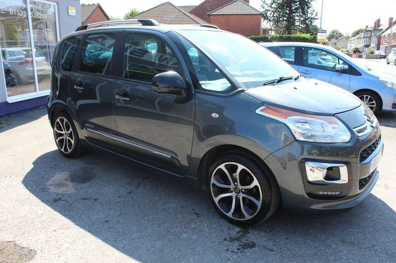 A 2016 CITROEN C3 1.6 BLUEHDI PLATINUM PICASSO A 2016 CITROEN C3 1.6 BLUEHDI PLATINUM PICASSO