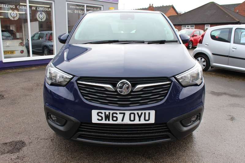A 2018 VAUXHALL CROSSLAND X 1.6 SE ECOTEC S/S A 2018 VAUXHALL CROSSLAND X 1.6 SE ECOTEC S/S