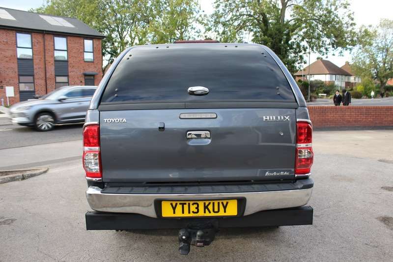 2013 TOYOTA HILUX 2013 TOYOTA HILUX