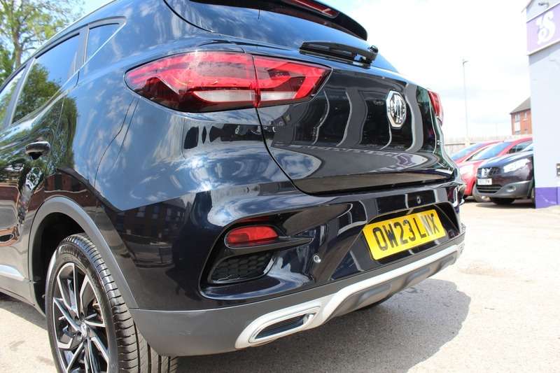 2023 MG ZS 2023 MG ZS