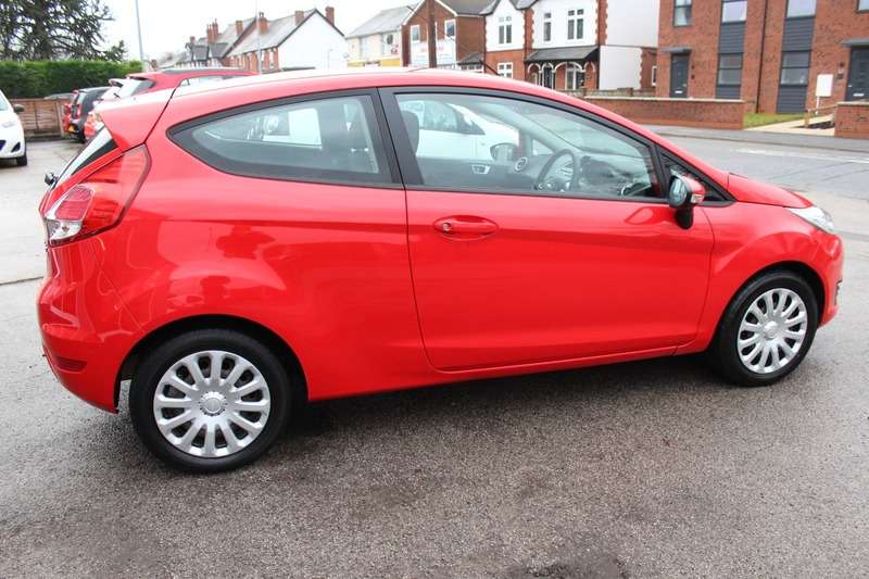 2015 FORD FIESTA 2015 FORD FIESTA
