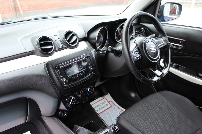 2019 SUZUKI SWIFT 2019 SUZUKI SWIFT