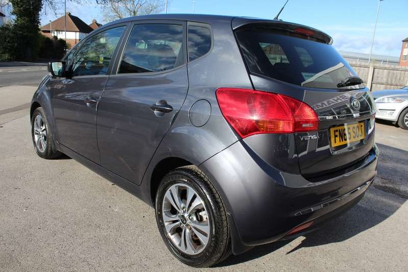 2015 KIA VENGA 2015 KIA VENGA