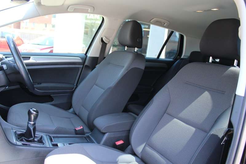 2017 VOLKSWAGEN GOLF 2017 VOLKSWAGEN GOLF
