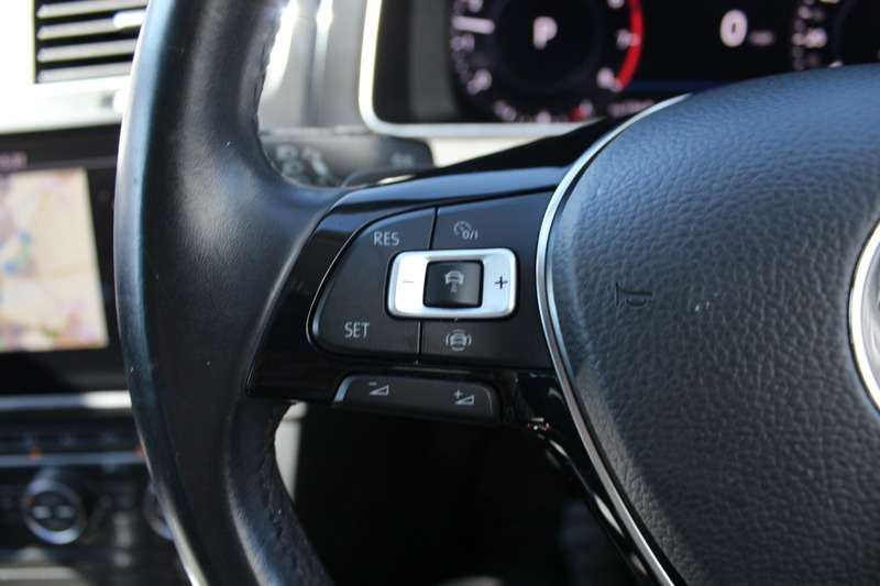 2019 VOLKSWAGEN GOLF 2019 VOLKSWAGEN GOLF