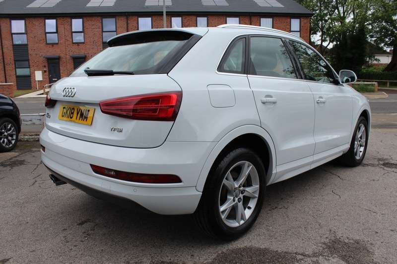 2018 AUDI Q3 2018 AUDI Q3