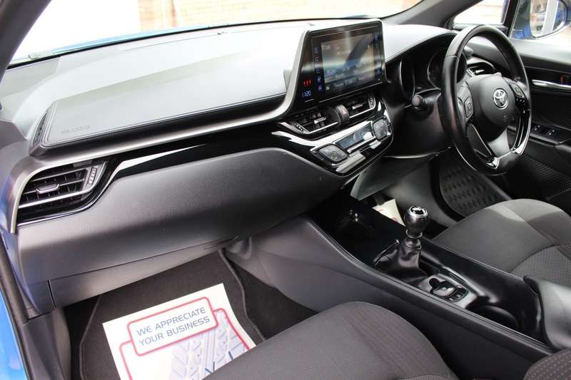 2017 TOYOTA CHR 2017 TOYOTA CHR