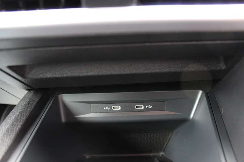 2022 SEAT LEON 2022 SEAT LEON