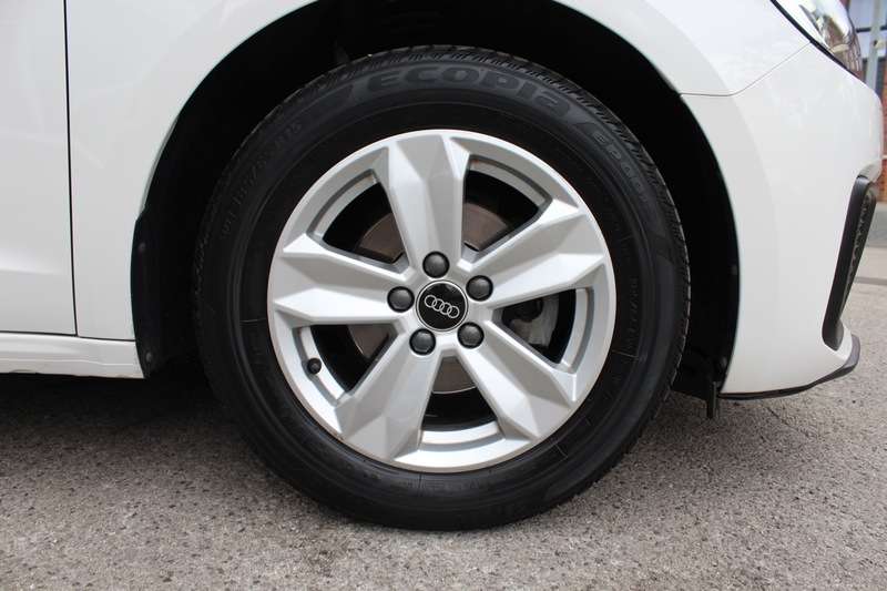 2022 AUDI A1 2022 AUDI A1