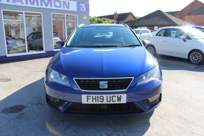 A 2019 SEAT LEON 1.5 TSI EVO SE DYNAMIC ESTATE . A 2019 SEAT LEON 1.5 TSI EVO SE DYNAMIC ESTATE .