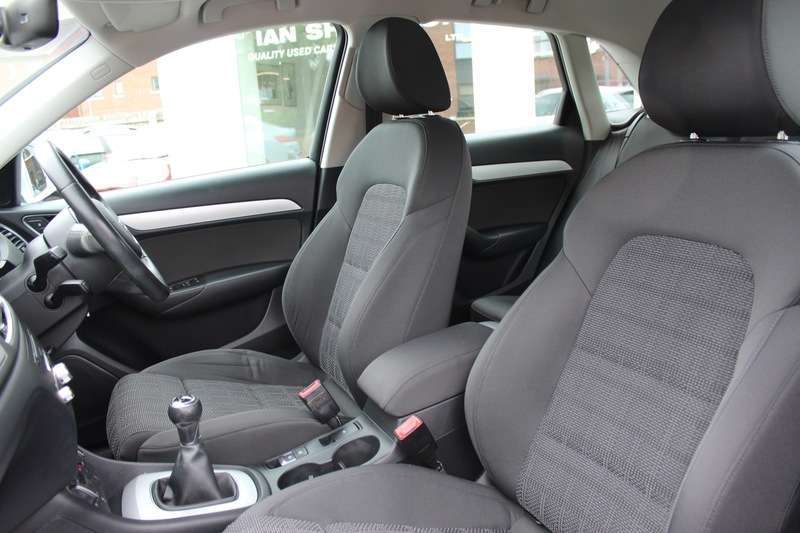 2018 AUDI Q3 2018 AUDI Q3