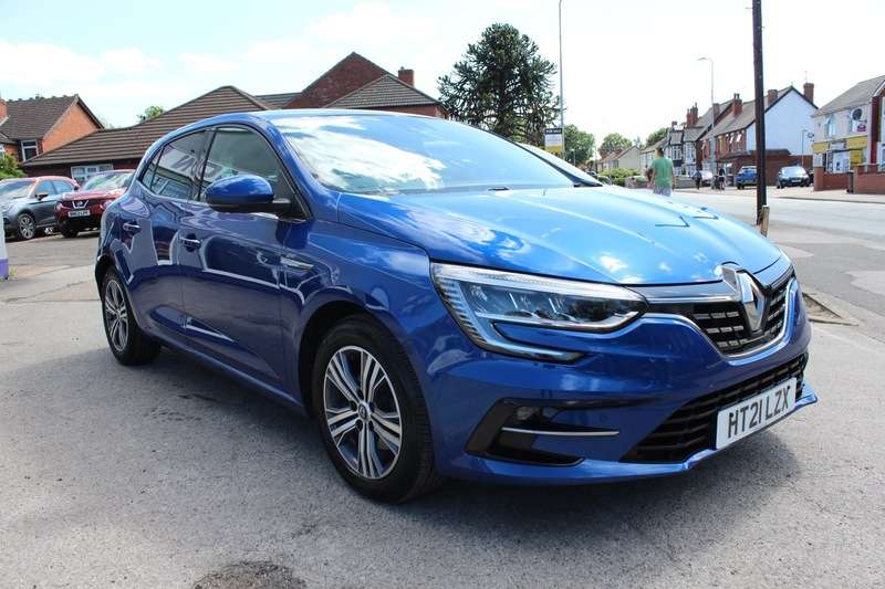 A 2021 RENAULT MEGANE ICONIC DCI A 2021 RENAULT MEGANE ICONIC DCI