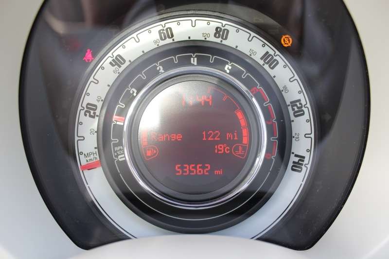 2016 FIAT 500 2016 FIAT 500