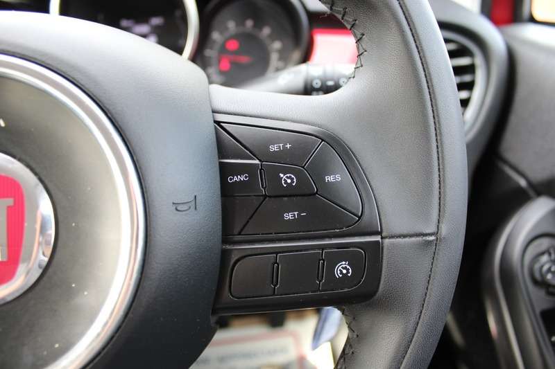 2017 FIAT 500X 2017 FIAT 500X