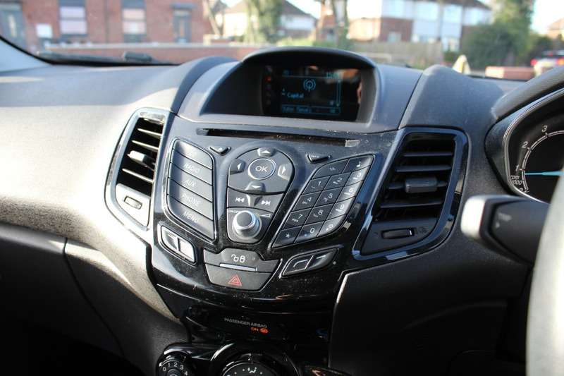 2015 FORD FIESTA 2015 FORD FIESTA