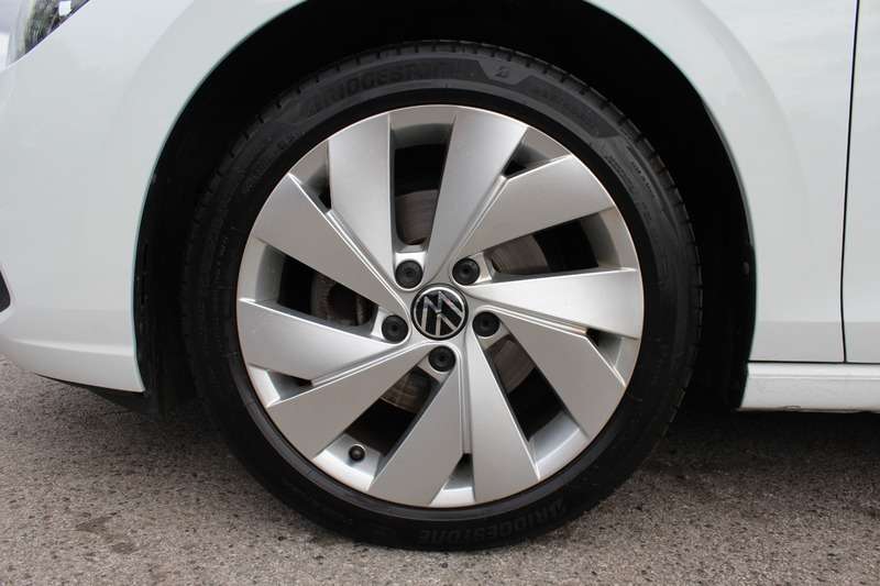 2021 VOLKSWAGEN GOLF 2021 VOLKSWAGEN GOLF