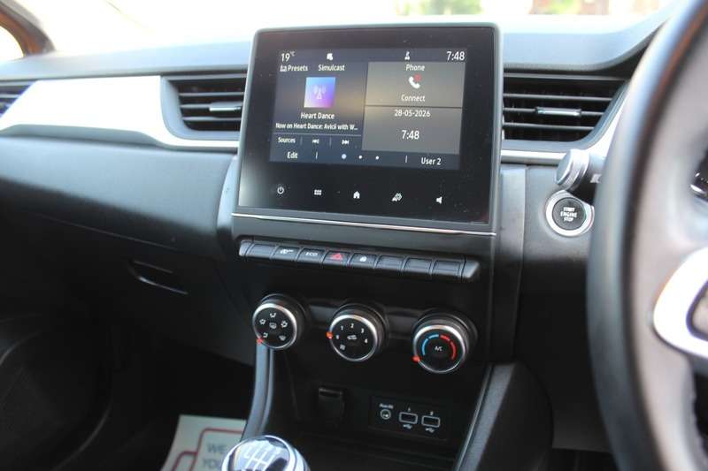 2021 RENAULT CAPTUR 2021 RENAULT CAPTUR