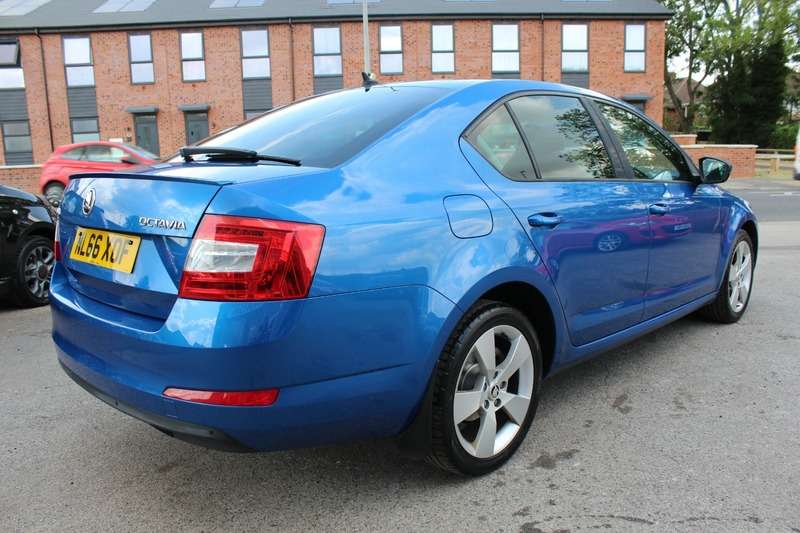 2016 SKODA OCTAVIA 2016 SKODA OCTAVIA