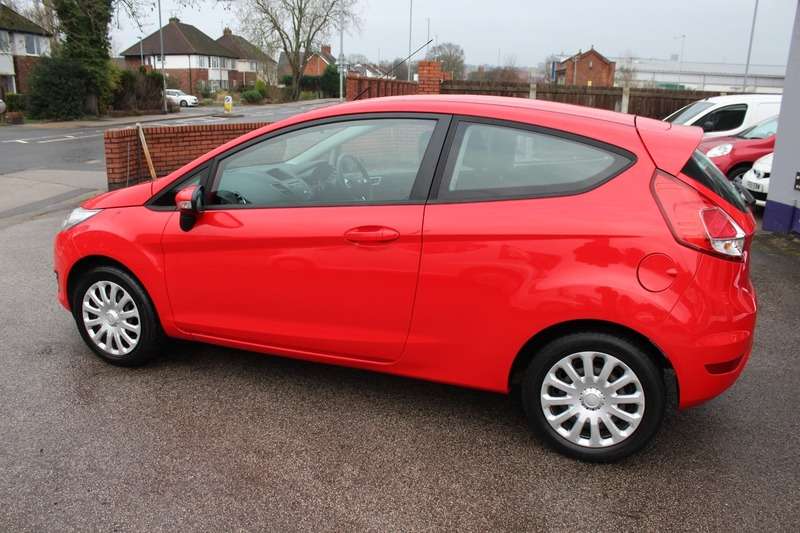 A 2015 FORD FIESTA 1.25 STYLE A 2015 FORD FIESTA 1.25 STYLE