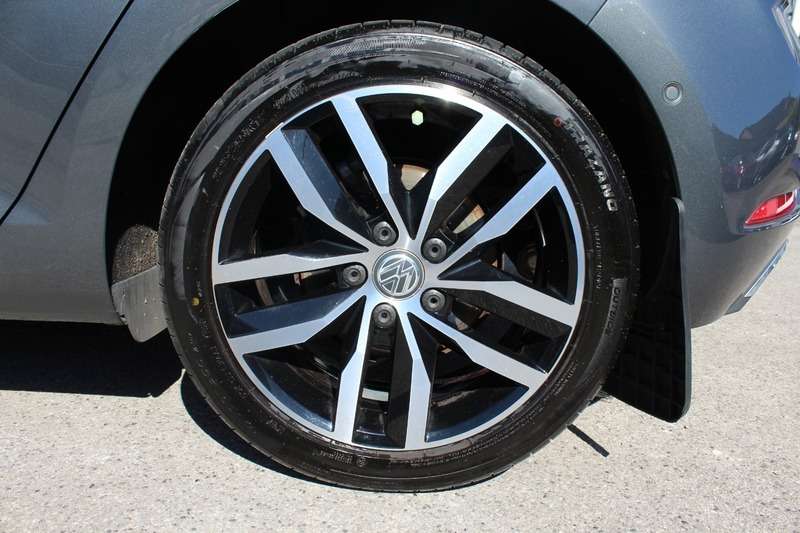 2019 VOLKSWAGEN GOLF 2019 VOLKSWAGEN GOLF