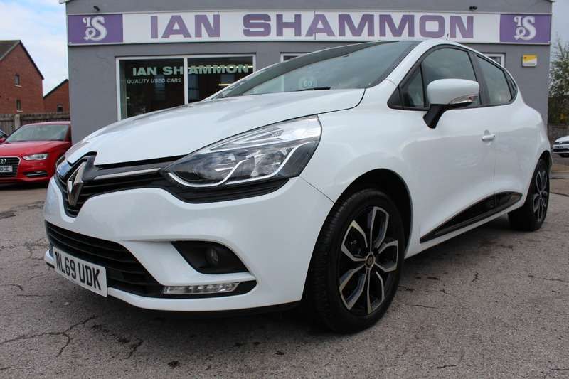 2019 RENAULT CLIO 2019 RENAULT CLIO
