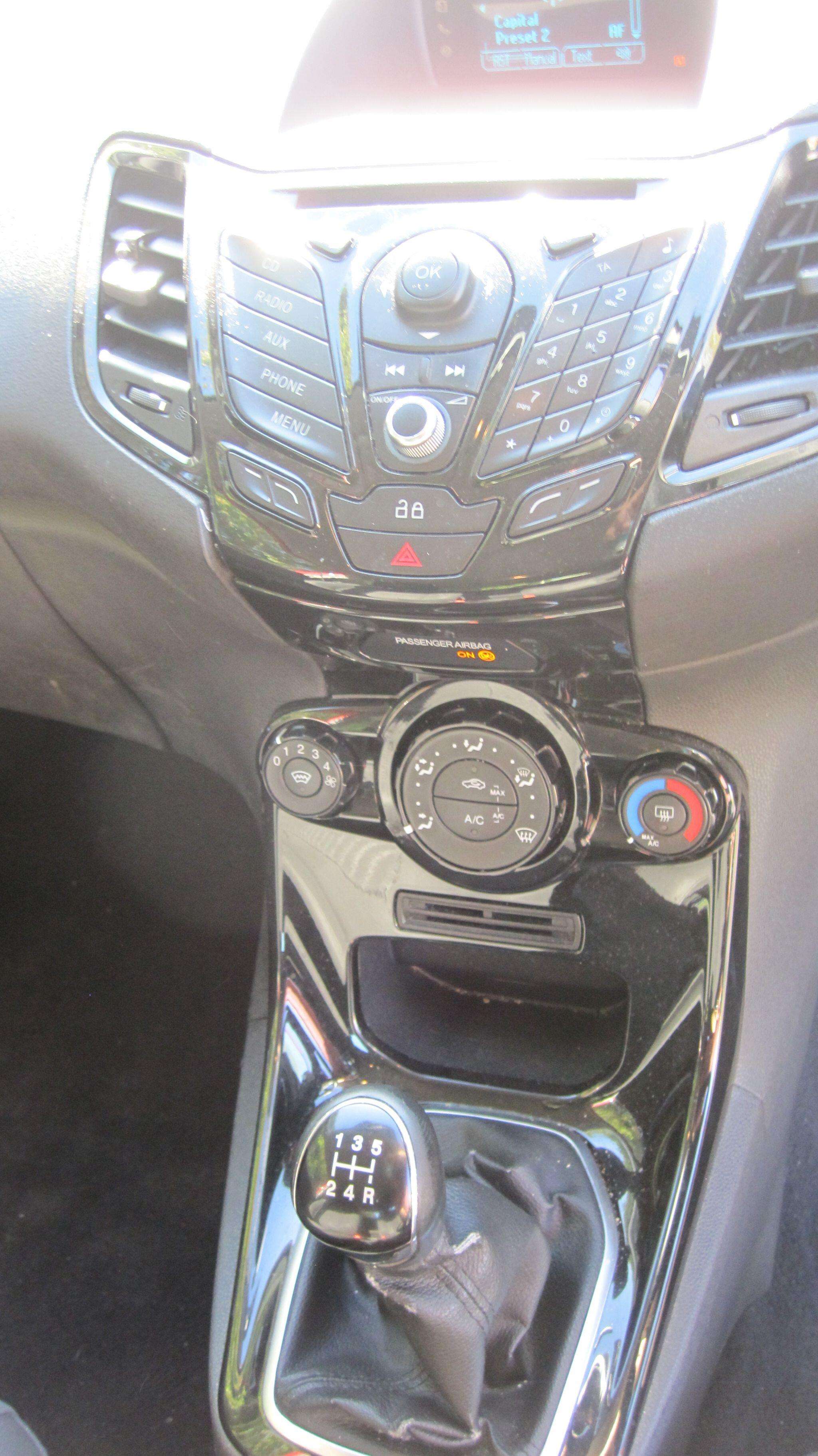 2013 FORD FIESTA 2013 FORD FIESTA