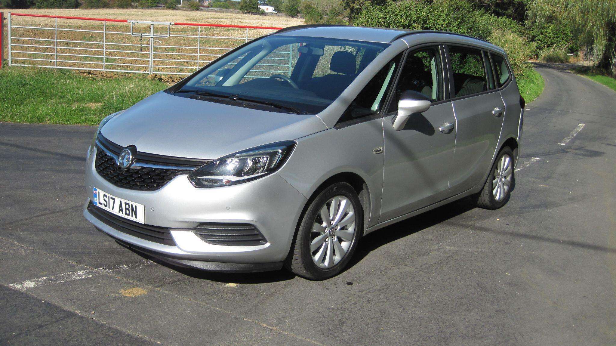 2017 VAUXHALL ZAFIRA TOURER 2017 VAUXHALL ZAFIRA TOURER