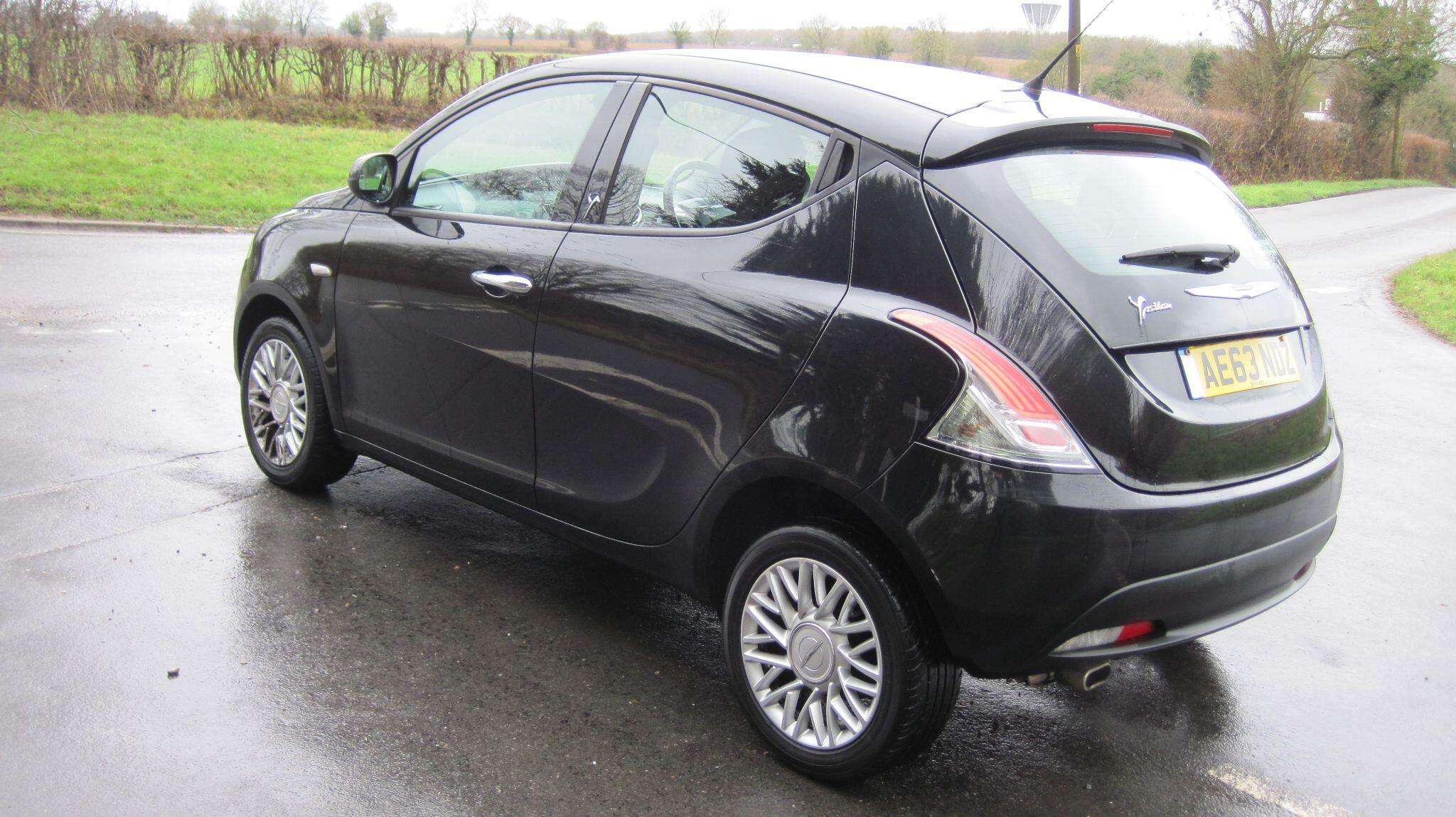 2013 CHRYSLER YPSILON 2013 CHRYSLER YPSILON