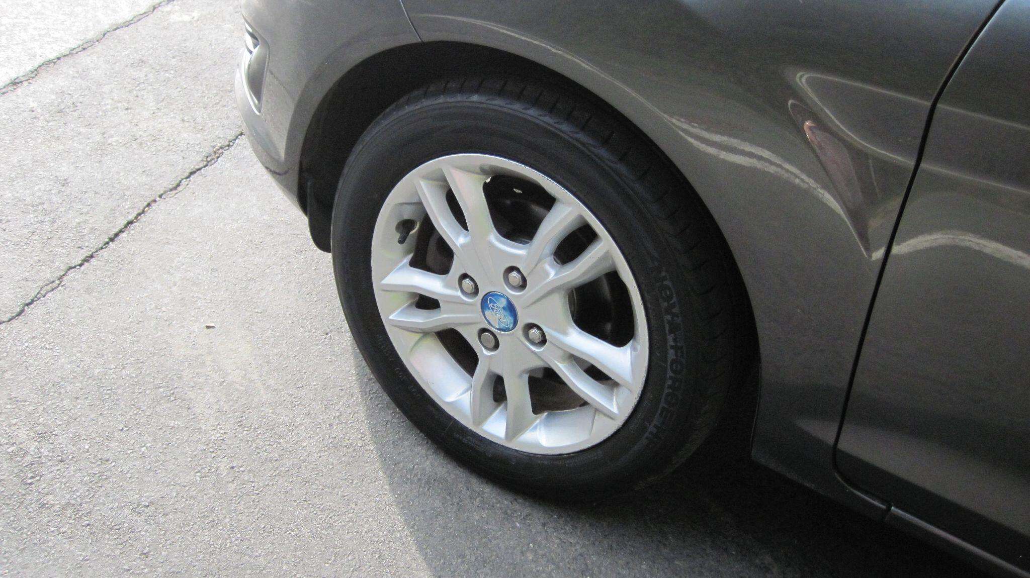 2015 FORD FIESTA 2015 FORD FIESTA
