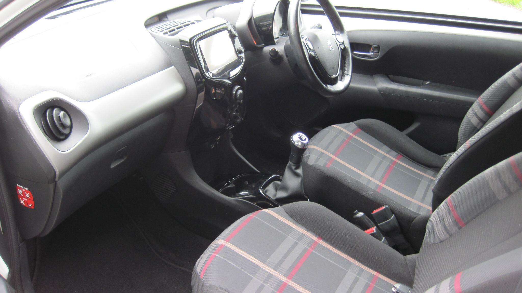 2016 PEUGEOT 108 2016 PEUGEOT 108
