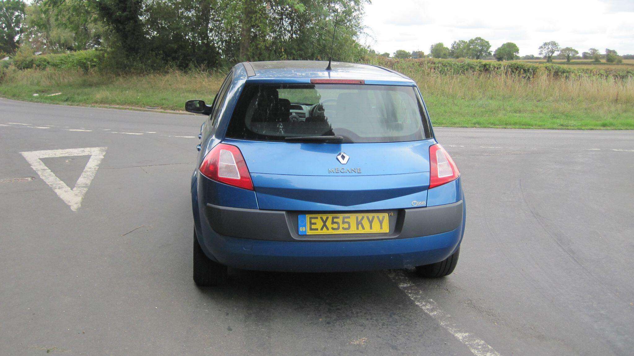 2005 RENAULT MEGANE 2005 RENAULT MEGANE