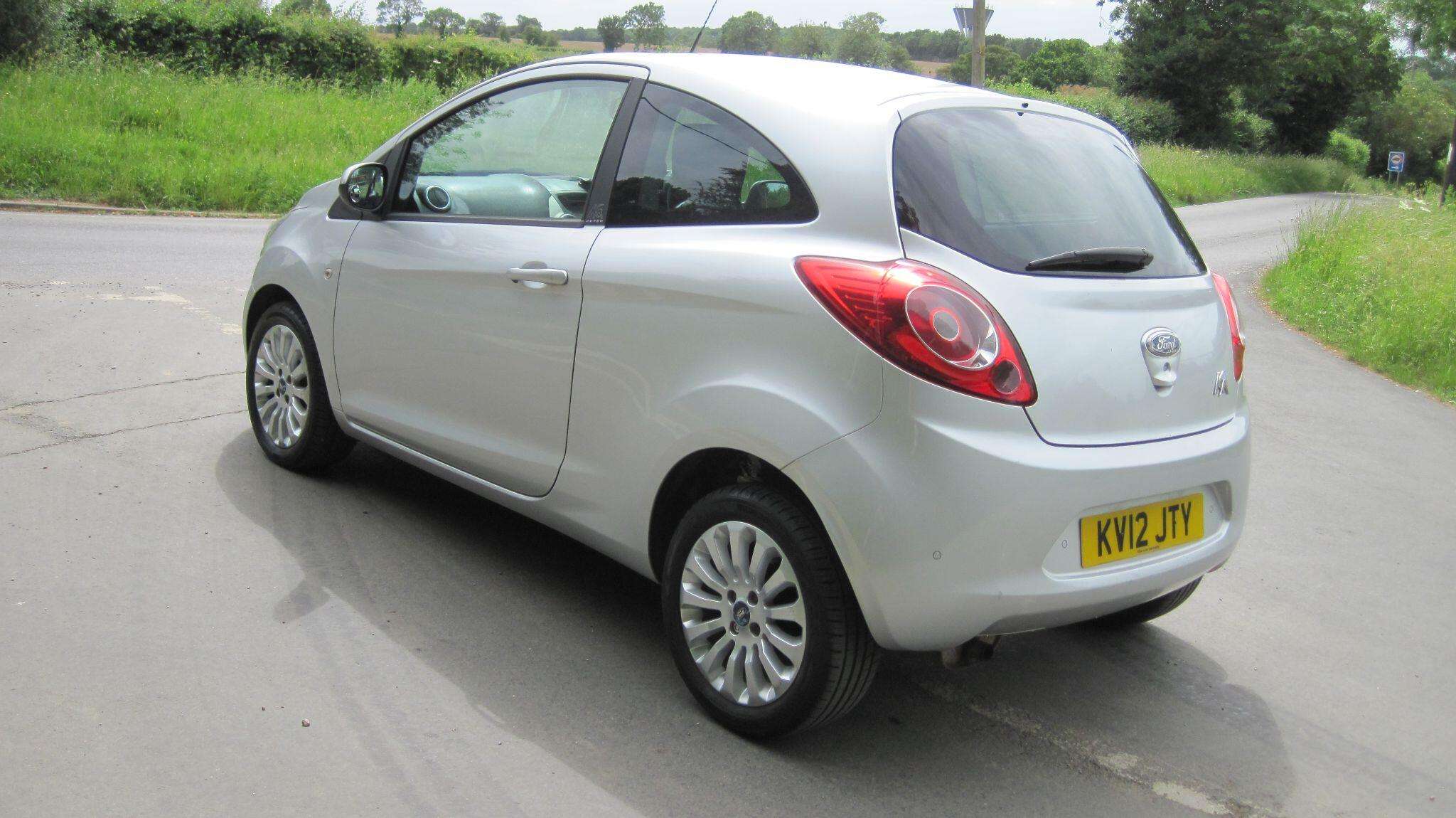 2012 FORD KA 2012 FORD KA