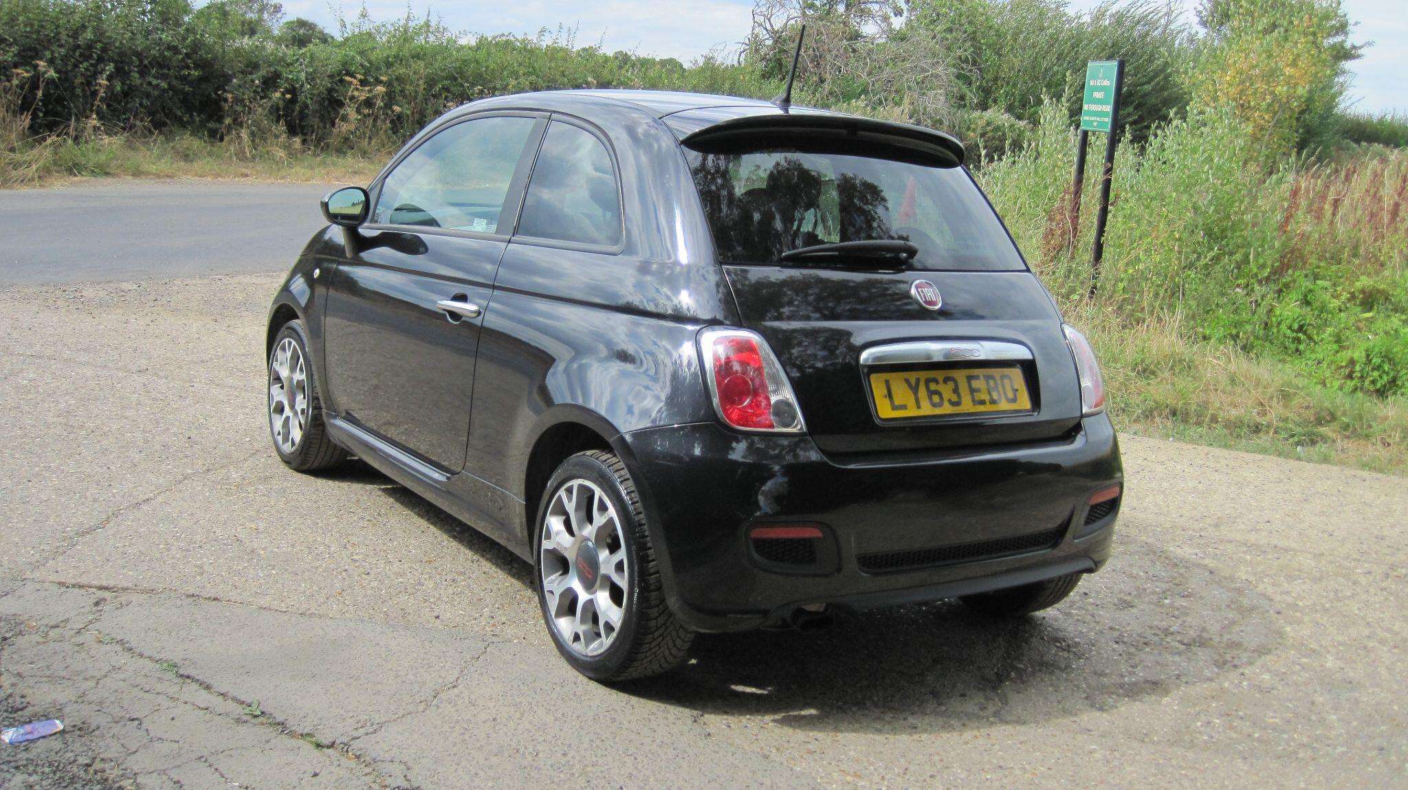 2014 FIAT 500 2014 FIAT 500