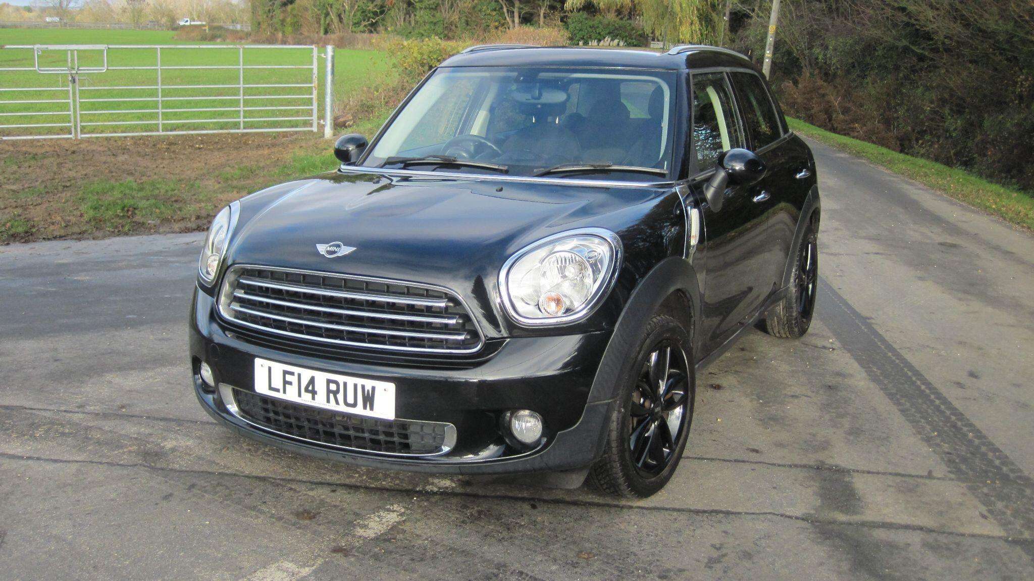 2014 MINI COUNTRYMAN 2014 MINI COUNTRYMAN