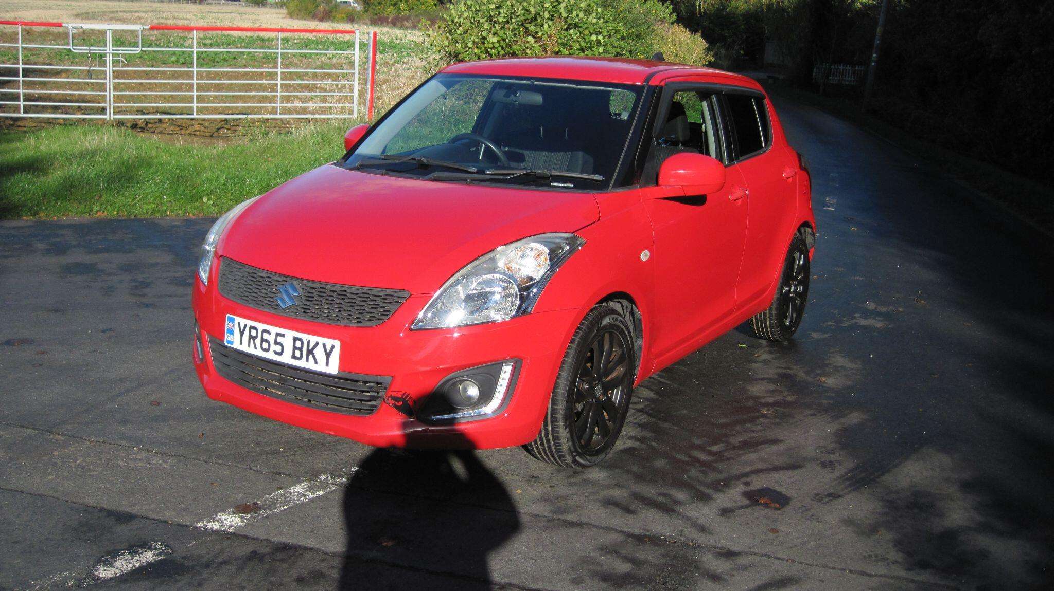 A 2015 SUZUKI SWIFT 1.2 SZ3 Euro 6 5dr A 2015 SUZUKI SWIFT 1.2 SZ3 Euro 6 5dr