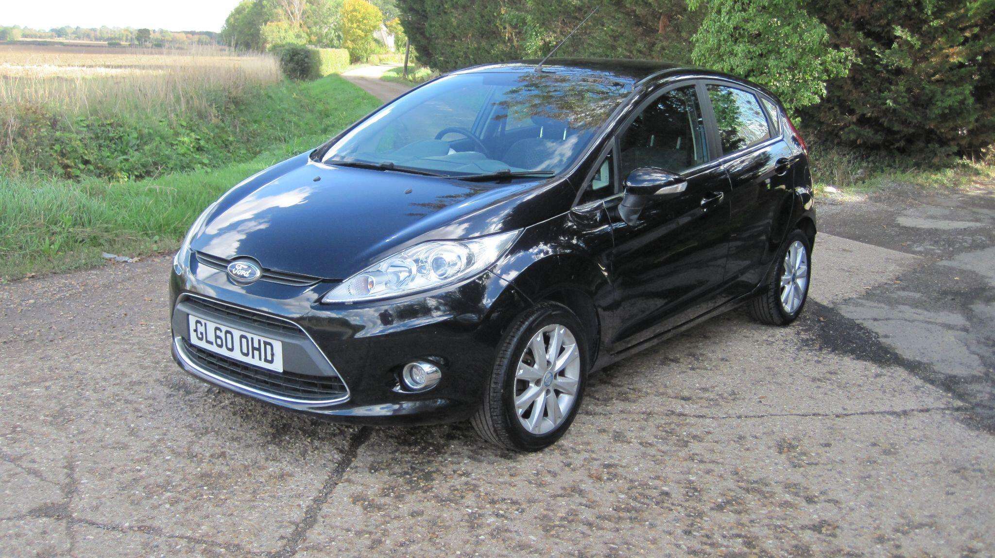 A 2011 FORD FIESTA 1.4 Zetec 5dr A 2011 FORD FIESTA 1.4 Zetec 5dr