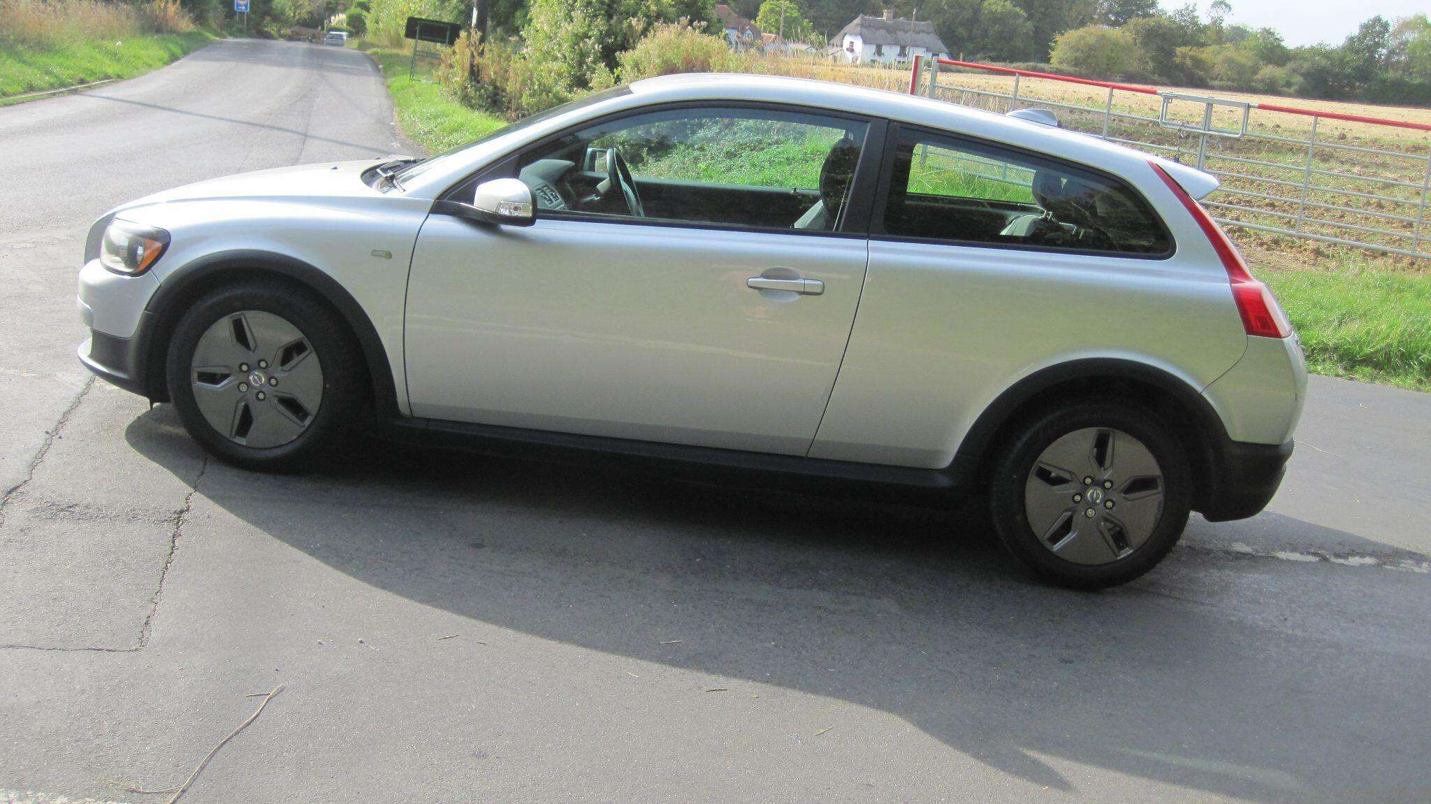 2009 VOLVO C30 2009 VOLVO C30