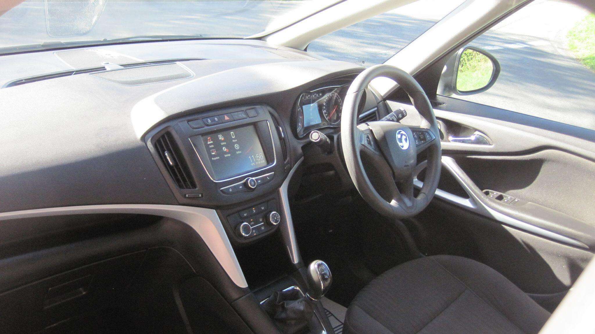 2017 VAUXHALL ZAFIRA TOURER 2017 VAUXHALL ZAFIRA TOURER