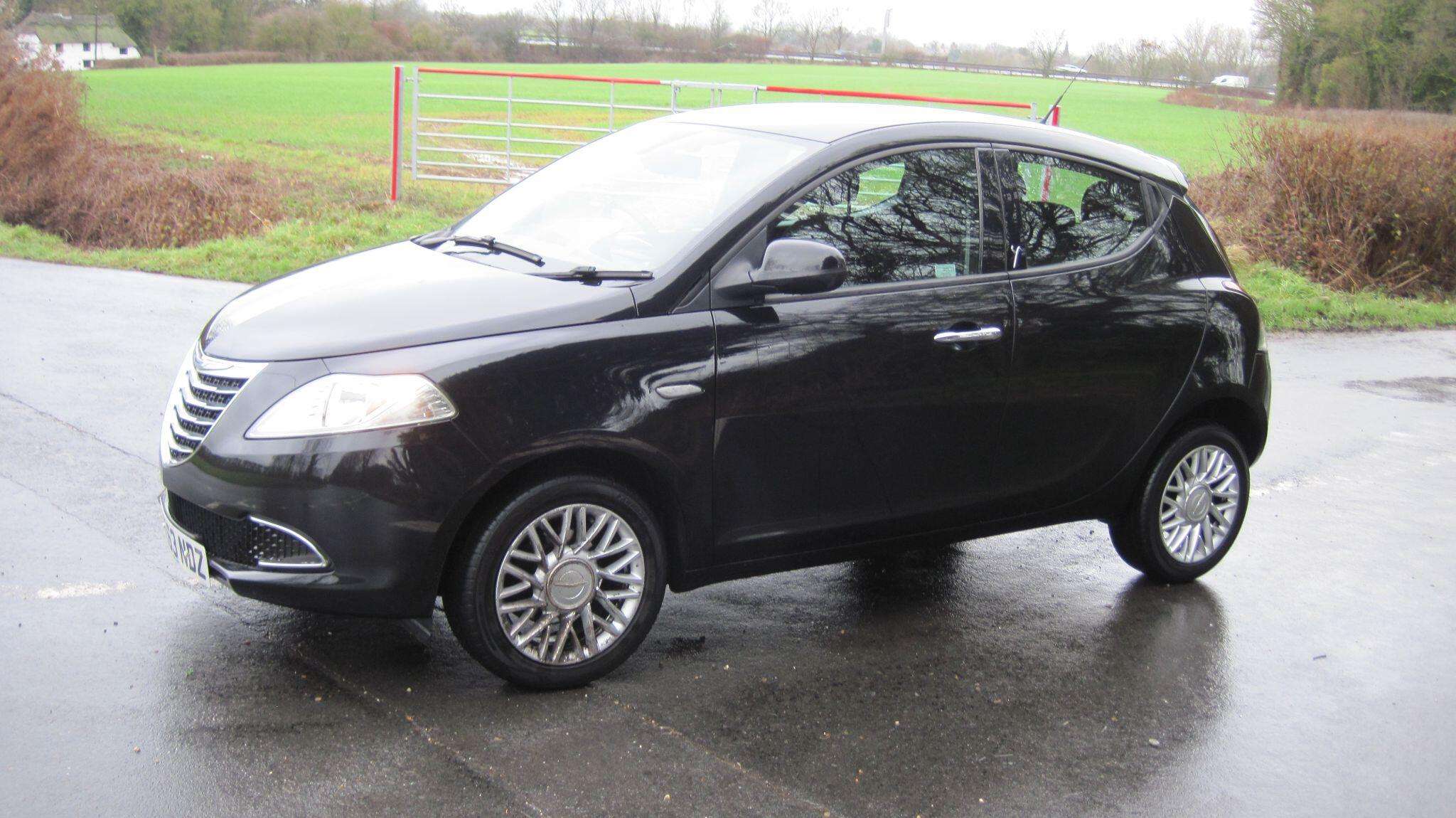 2013 CHRYSLER YPSILON 2013 CHRYSLER YPSILON