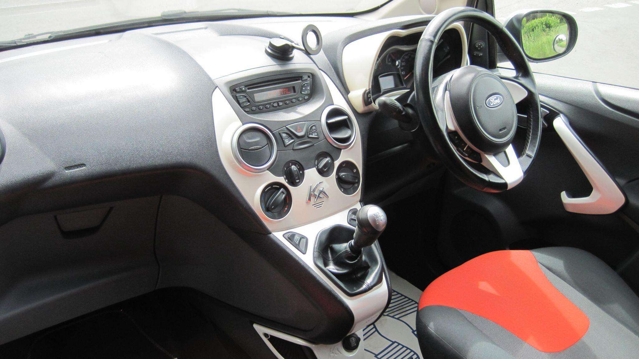 2012 FORD KA 2012 FORD KA