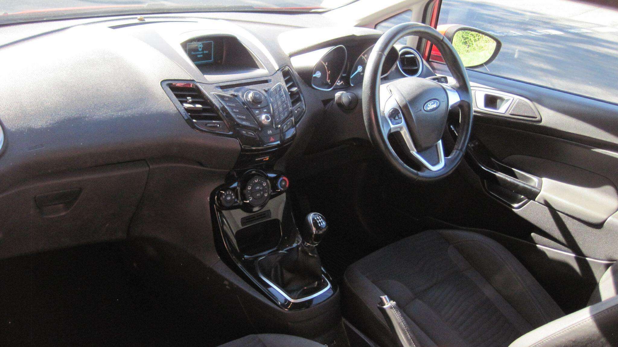 2013 FORD FIESTA 2013 FORD FIESTA