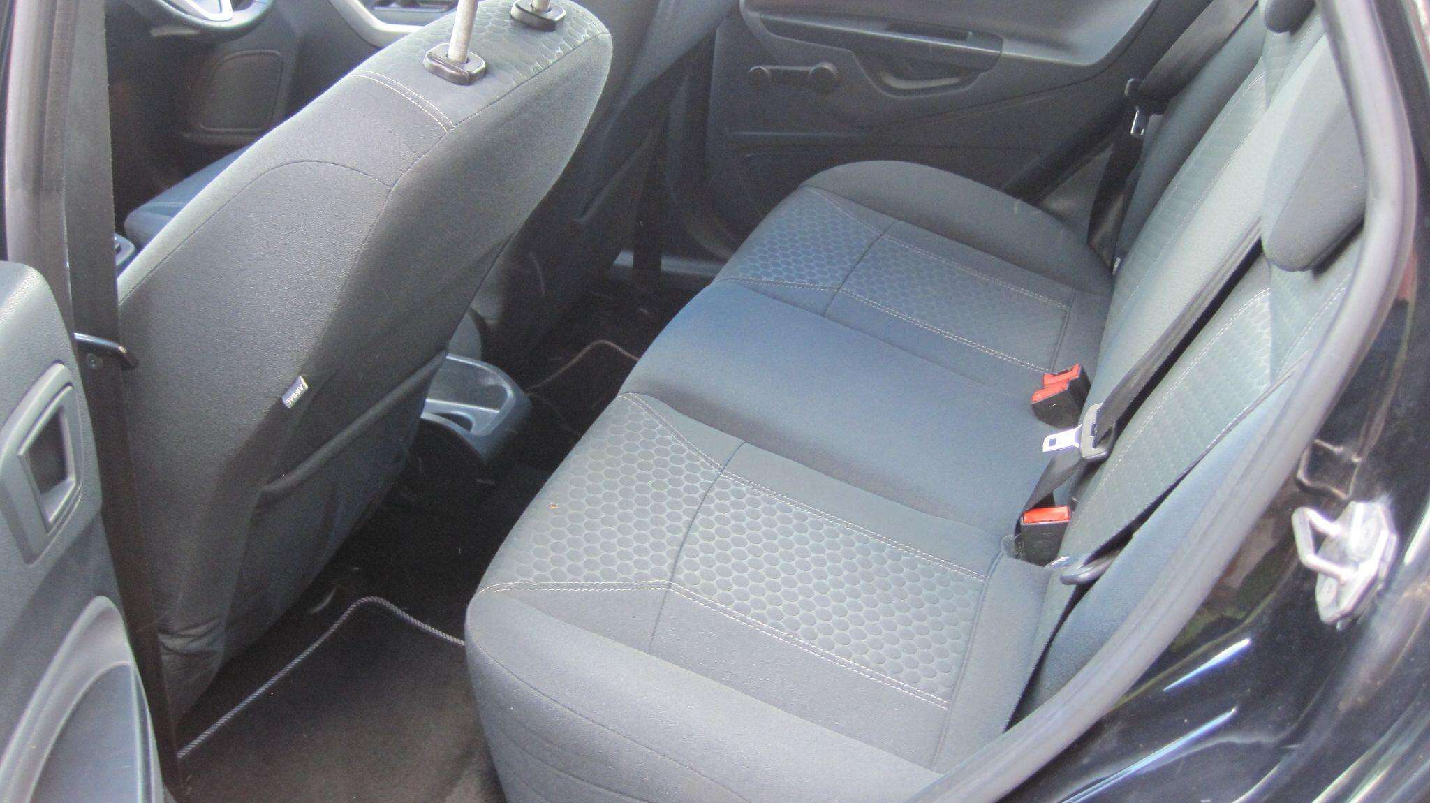2011 FORD FIESTA 2011 FORD FIESTA
