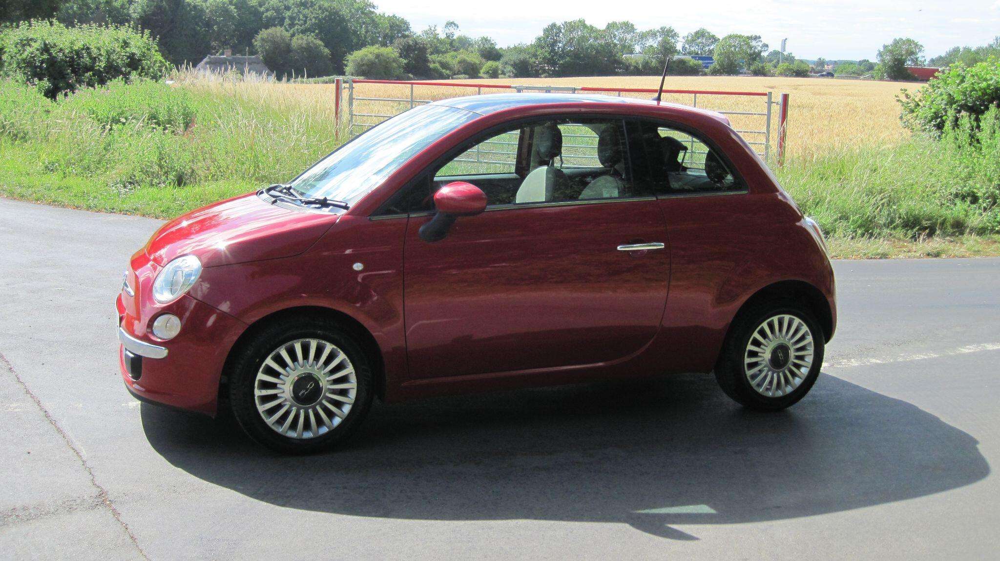2013 FIAT 500 2013 FIAT 500