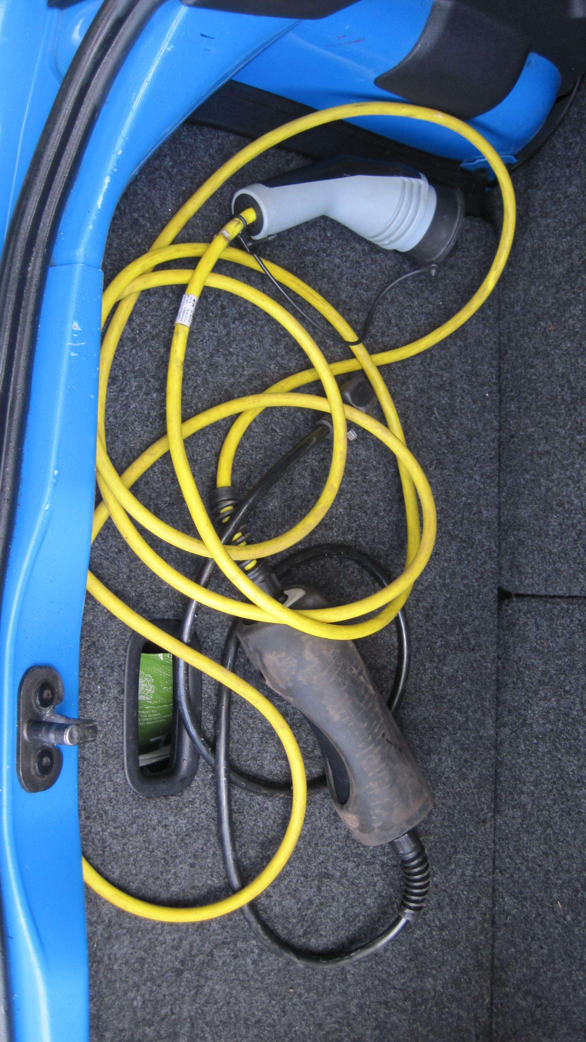 2014 VOLKSWAGEN E-UP 2014 VOLKSWAGEN E-UP