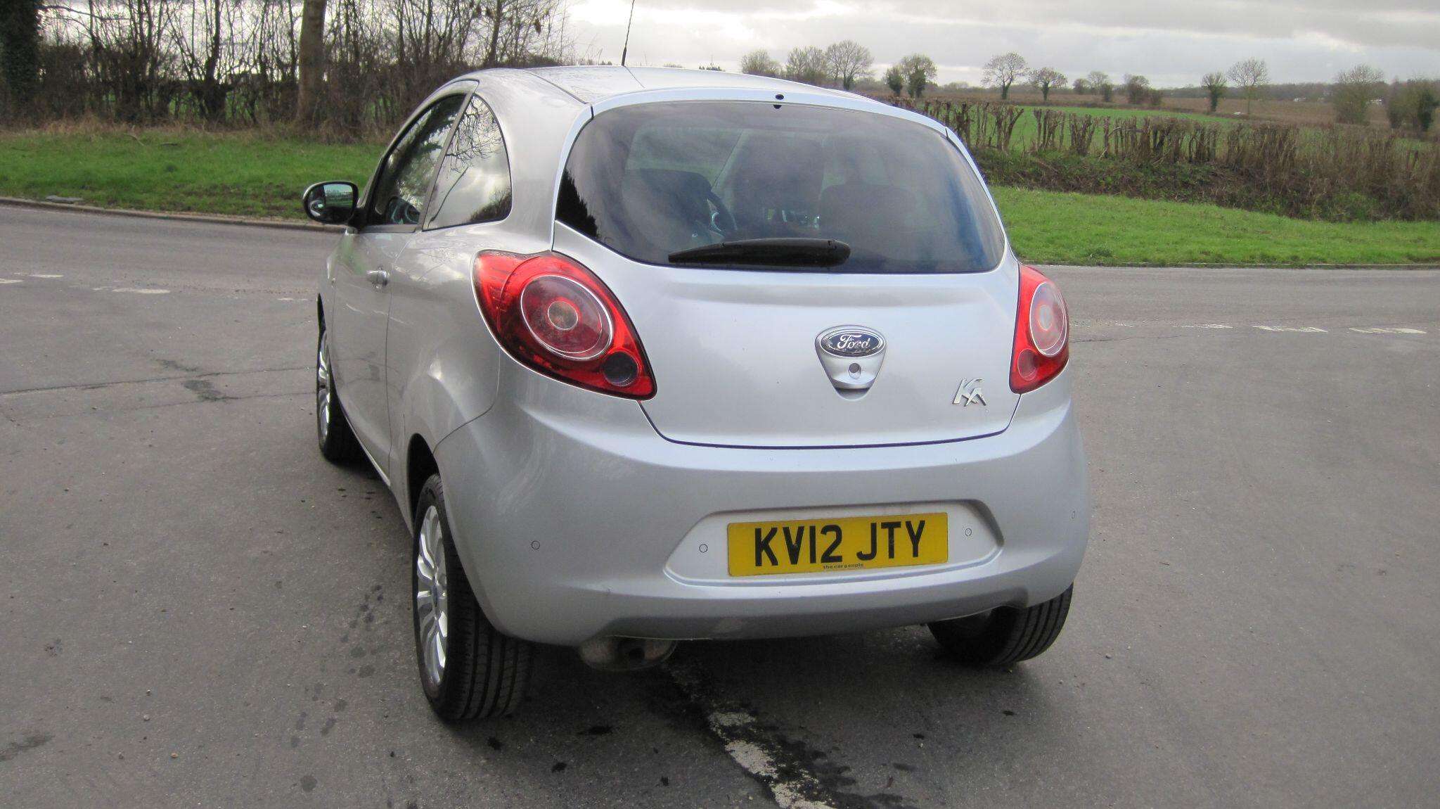2012 FORD KA 2012 FORD KA