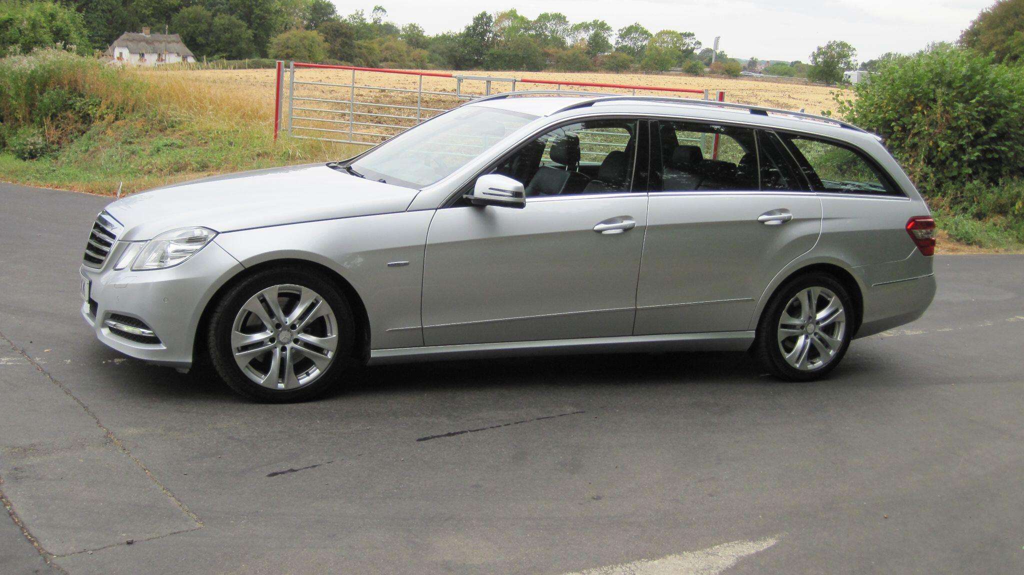 2011 MERCEDES-BENZ E CLASS 2011 MERCEDES-BENZ E CLASS