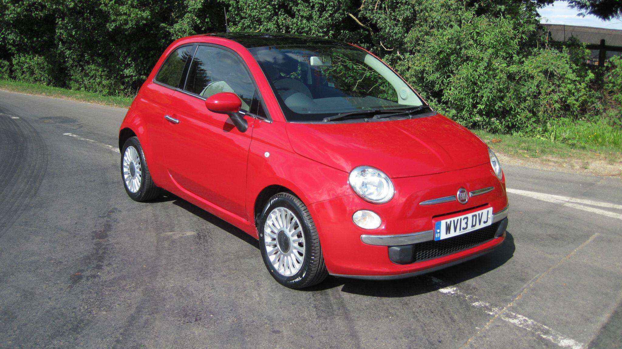 A 2013 FIAT 500 1.2 Lounge Euro 4 3dr A 2013 FIAT 500 1.2 Lounge Euro 4 3dr
