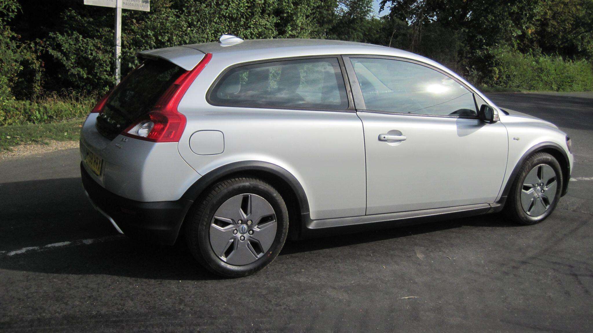 2009 VOLVO C30 2009 VOLVO C30