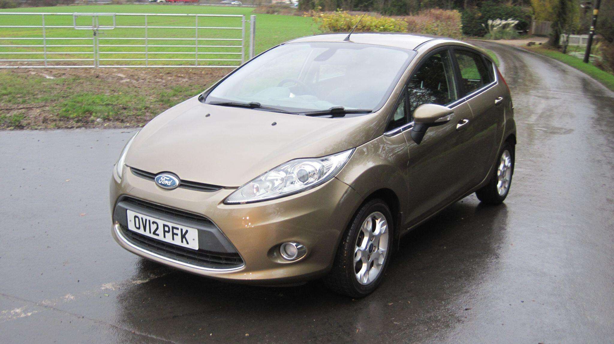 A 2012 FORD FIESTA 1.4 Zetec 5dr A 2012 FORD FIESTA 1.4 Zetec 5dr